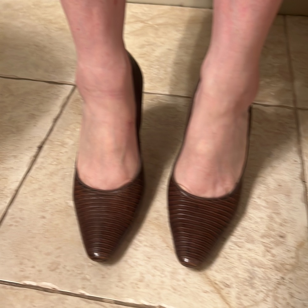 Closet Clean out - Picture 4 of 5
